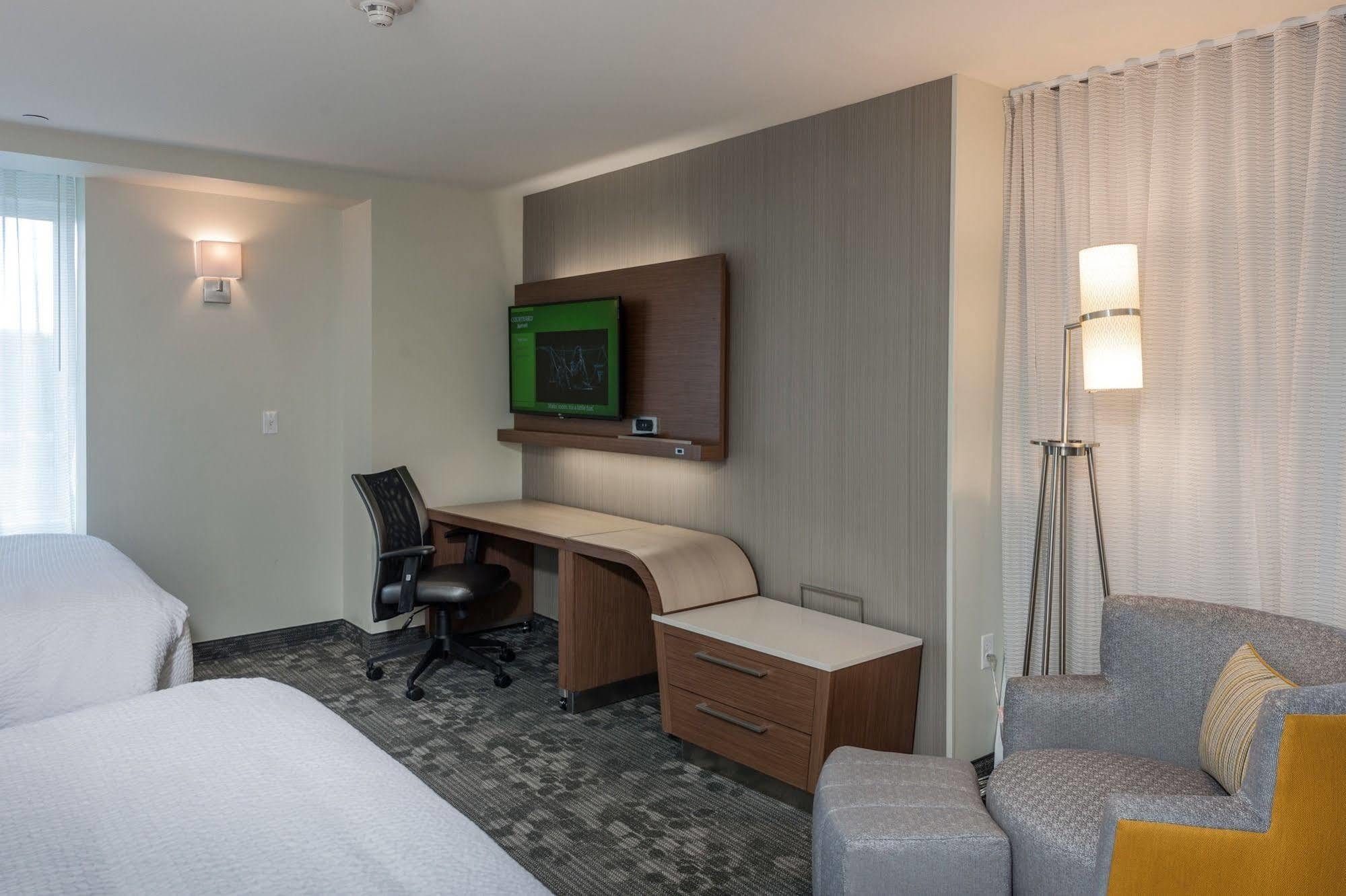 Hotel Courtyard By Marriott Boston Littleton Extérieur photo